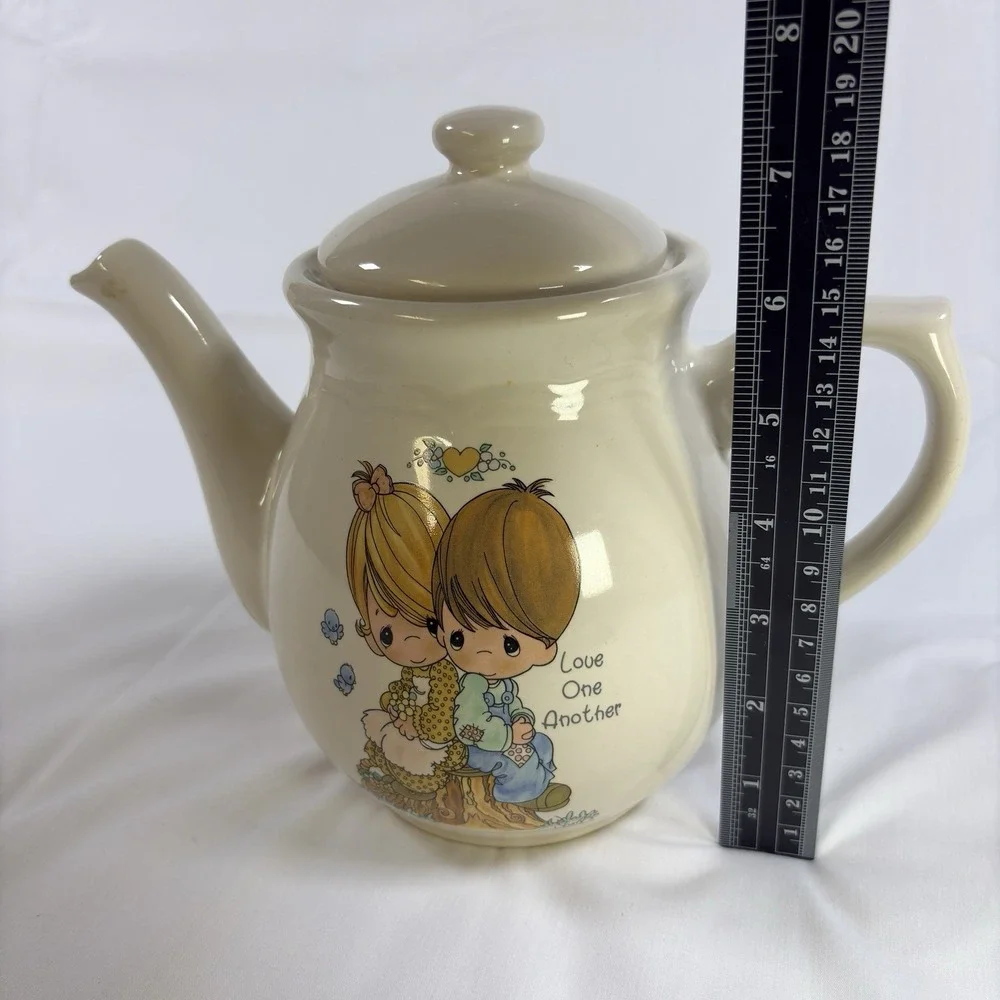 Vintage 1994 Precious Moments Love One Another Teapot Enesco Stoneware w/ Box